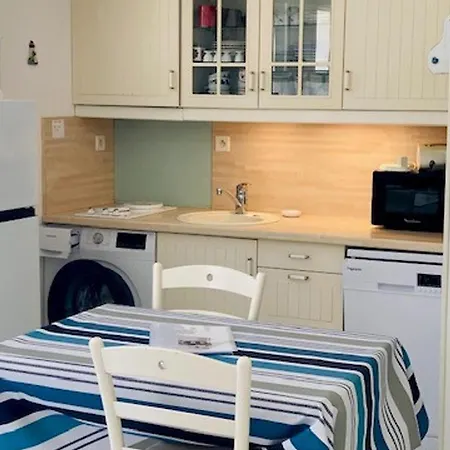 Studio Calme Et Fleuri A Saint-martin-de-re, Proche Port Et Plage - Fr-1-544-25 Saint-Martin-de-Re